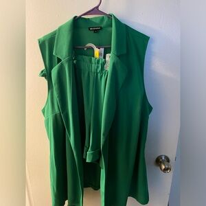 Green short set with vest